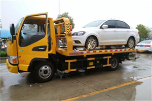 赣县附近拖车救援24小时服务热线